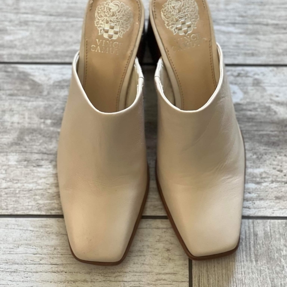 Vince Camuto shoes - Picture 3 of 3